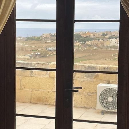 Ta' Lorenzo Guest House San Lawrenz Bagian luar foto