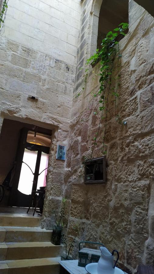 Ta' Lorenzo Guest House San Lawrenz Bagian luar foto