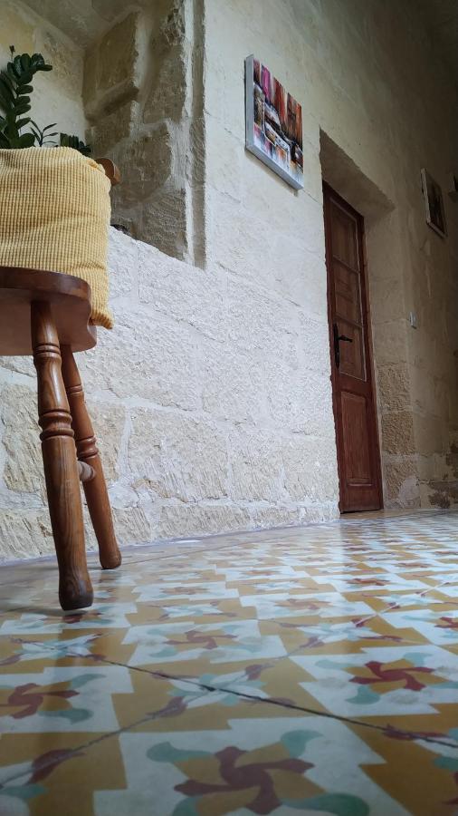 Ta' Lorenzo Guest House San Lawrenz Bagian luar foto