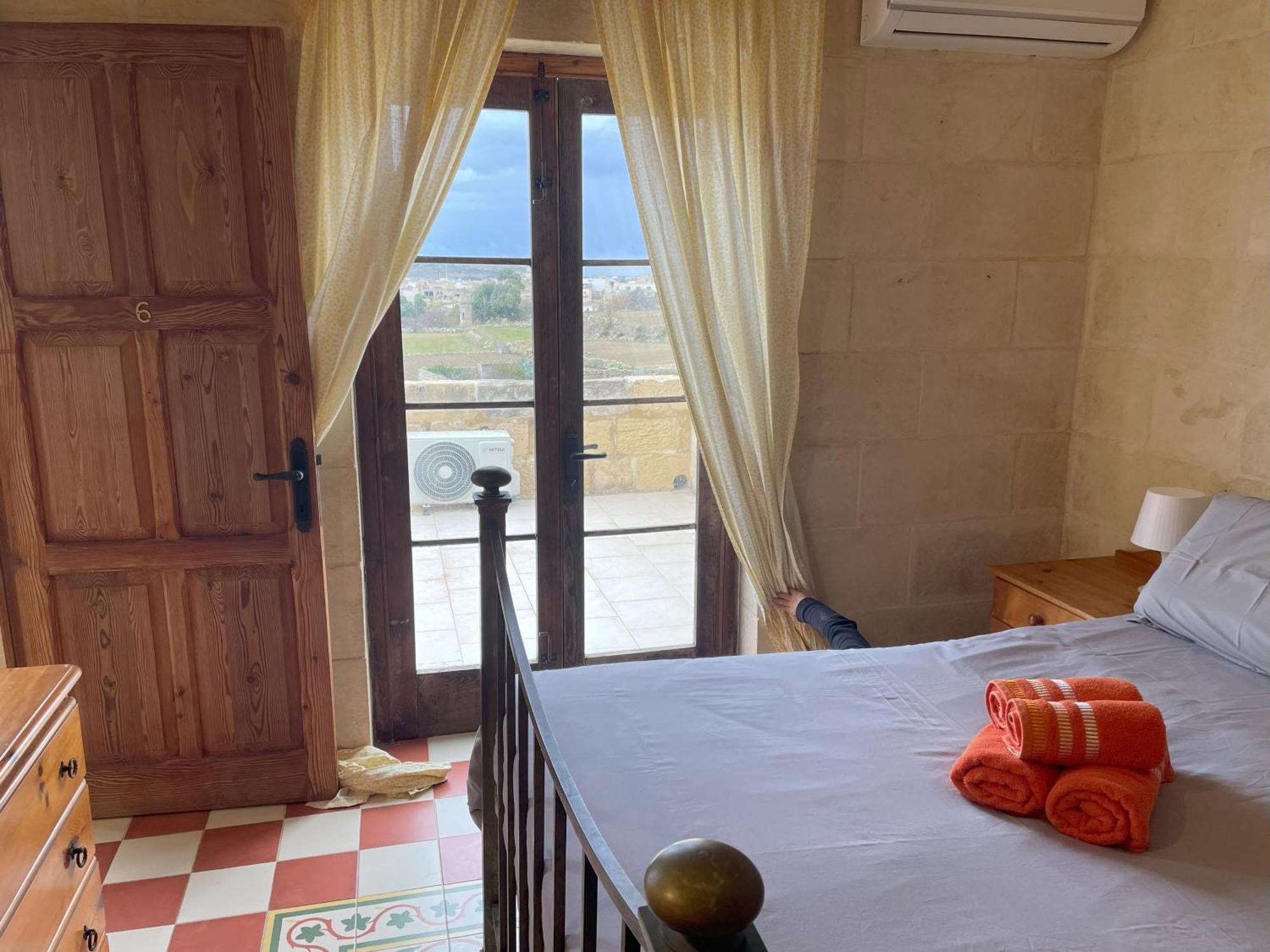 Ta' Lorenzo Guest House San Lawrenz Bagian luar foto